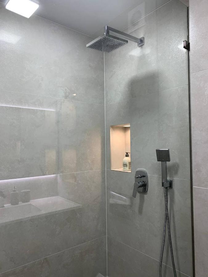 Апартаменти В Центрі Тернополя Ternopil Exterior photo